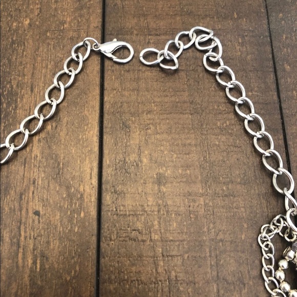Multi chain necklace - Picture 6 of 9